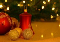 Christmas Jewelry Image By Peggy Choucair From Pixabay Christmas Jewelry Image By Peggy Choucair From Pixabay