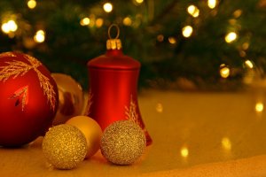 Christmas Jewelry Image By Peggy Choucair From Pixabay Christmas Jewelry Image By Peggy Choucair From Pixabay